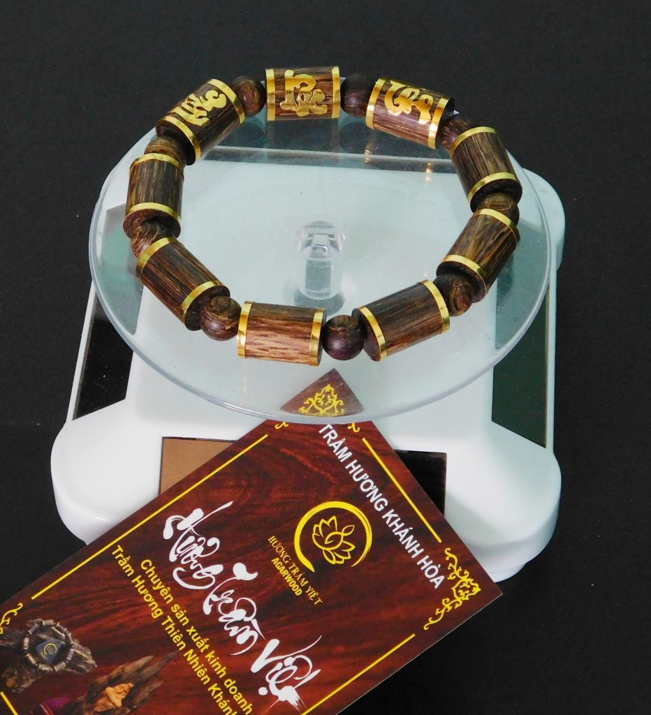 vong-tay-tram-huong-truc-sanh-chim-boc-vang-phuc-loc-tho-1